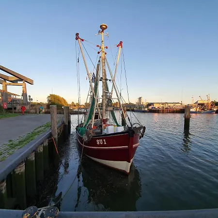 Zentrum Bis 5 Personen شقة *